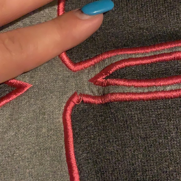 underarmour sweatshirt - Picture 4 of 4